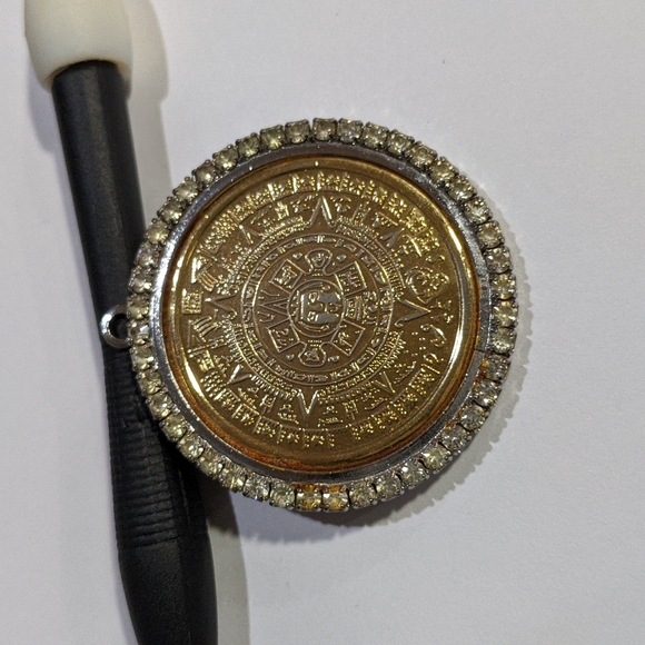 Vintage Mayan Calendar Pendant - Picture 3 of 4